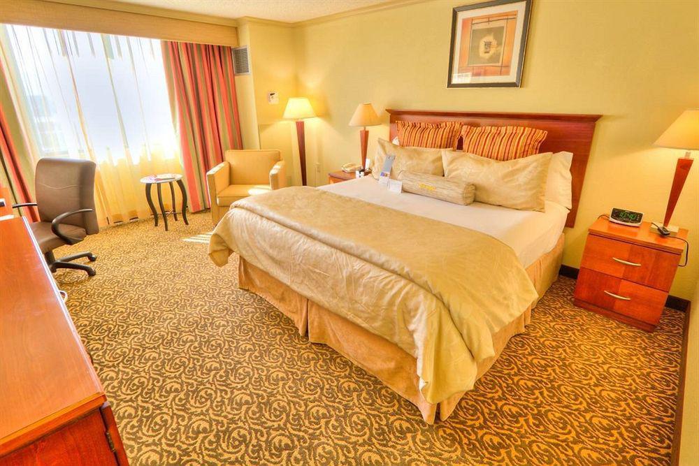 Holiday Inn Tampa Westshore - Airport Area By Ihg Eksteriør billede